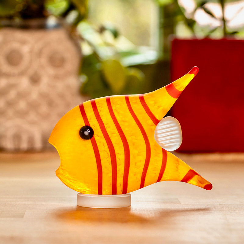 GILLY FISH - Souvenir, Souvenir, [Borowski Art Glass in Asia]