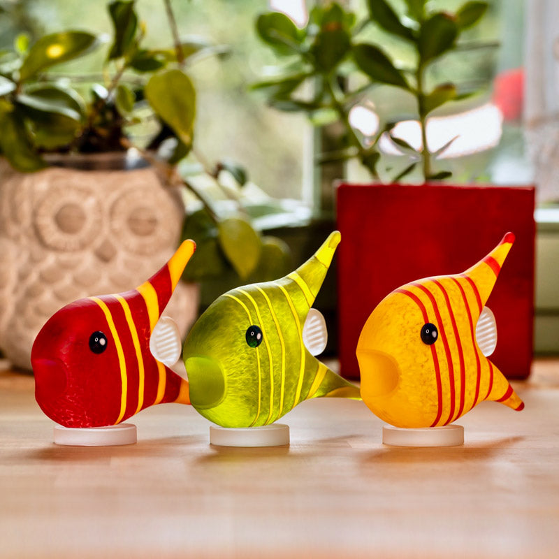 GILLY FISH - Souvenir, Souvenir, [Borowski Art Glass in Asia]